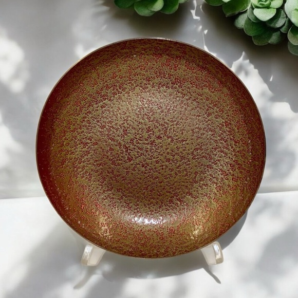 Reed and Barton Other - Vintage Reed and Barton Textured Enamel and Silverplate Bowl.